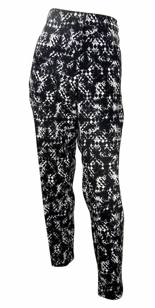 Debenhams Threads plus size black & white graphic print trousers with straight l